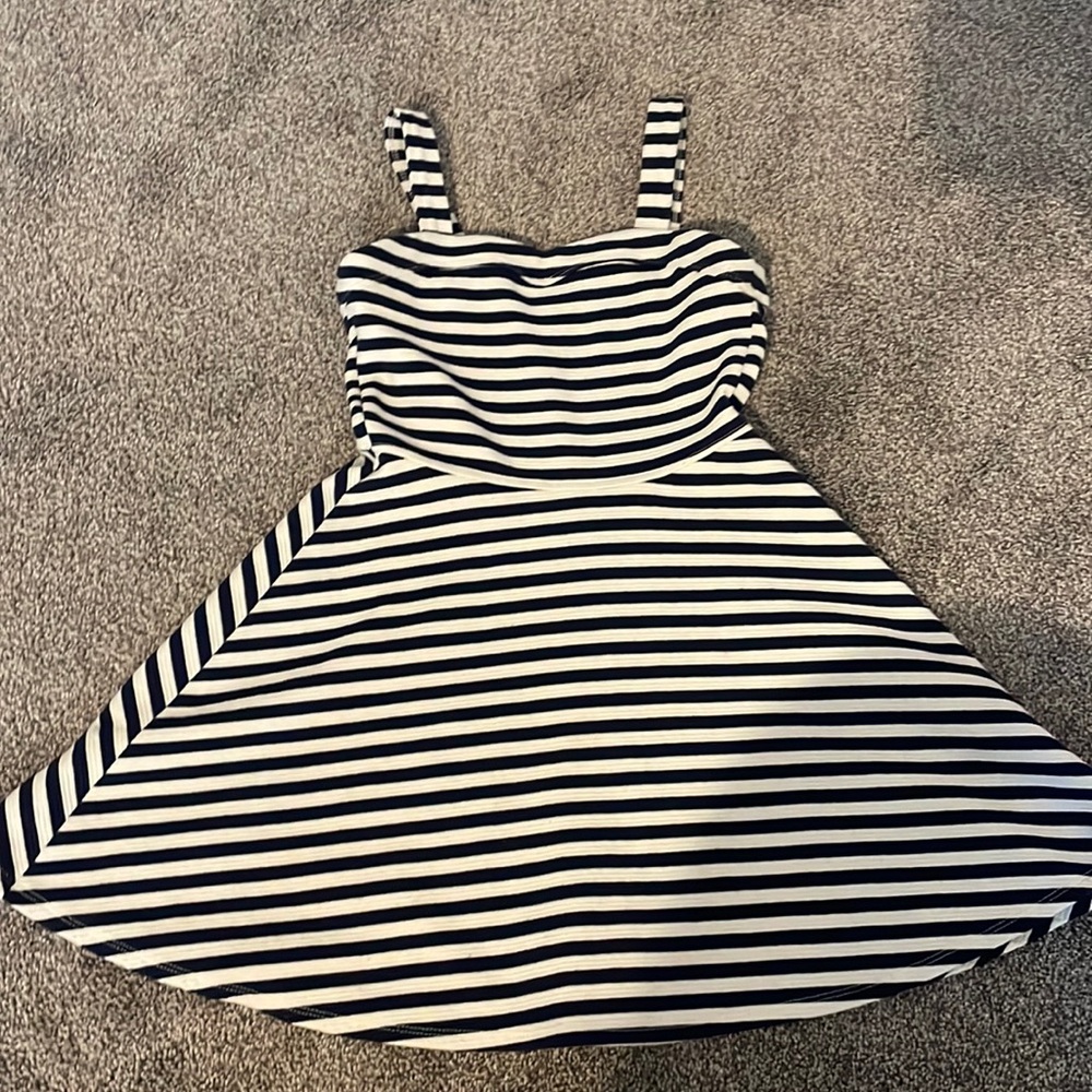 Abercrombie kids - navy and white striped dress- good used condition - size 7/8